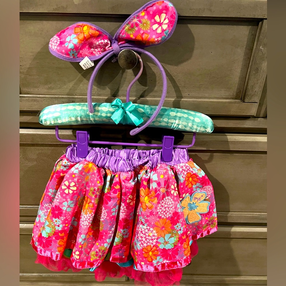 Wellie Wishers skirt, headband, hanger girls size 4-6x